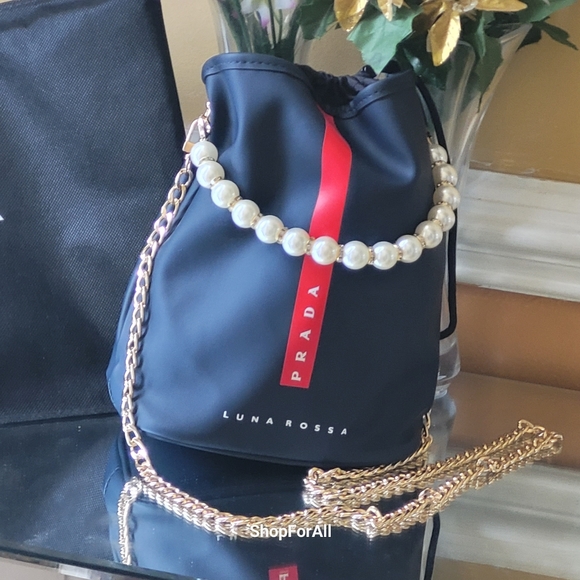 Prada - Picture 10 of 16